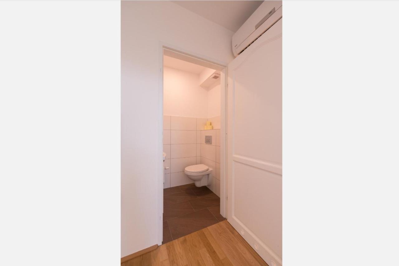 Apartamento Sunny Penthouse L Dg1'14 Viena Exterior foto
